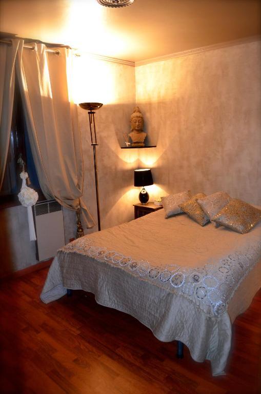 Villa Cyriel Contes  객실 사진