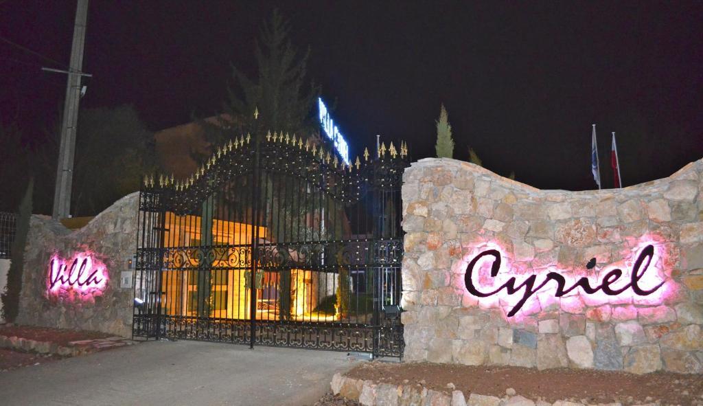 Villa Cyriel Contes  외부 사진